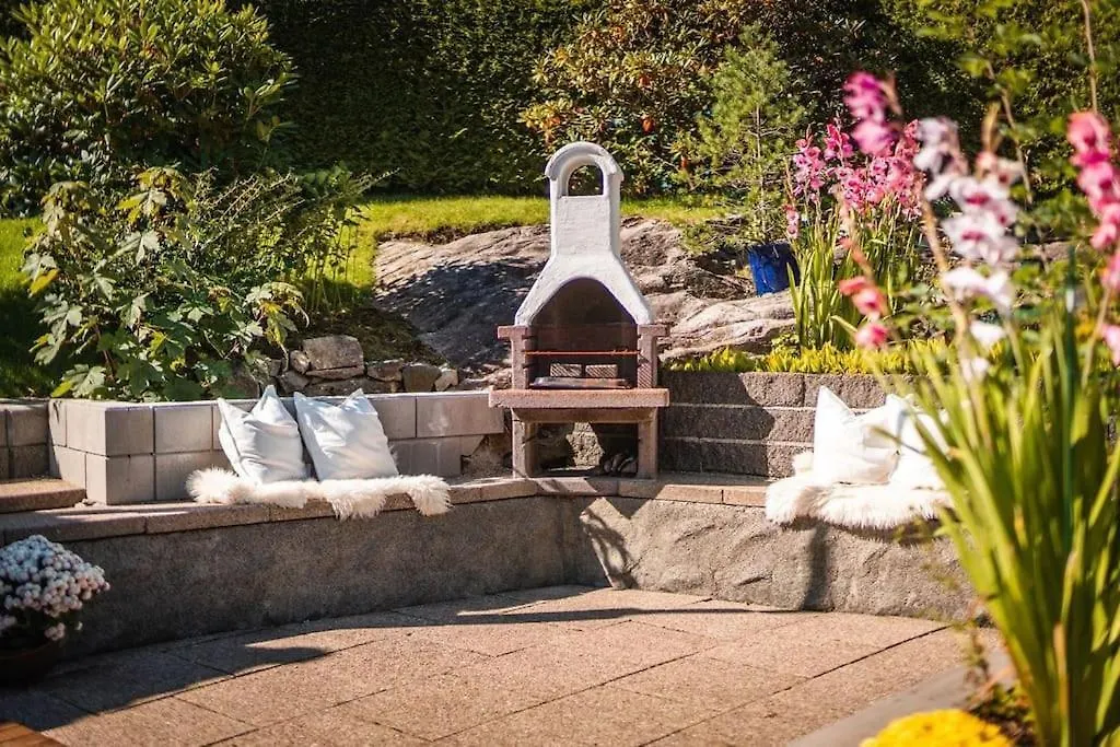 Large Villa With A Lovely Garden, Perfect For Families! Μπέργκεν Νορβηγία